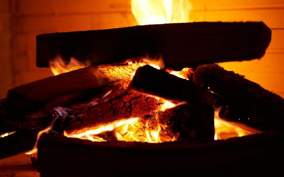 5 Tips to Keep Your Fireplace Safe